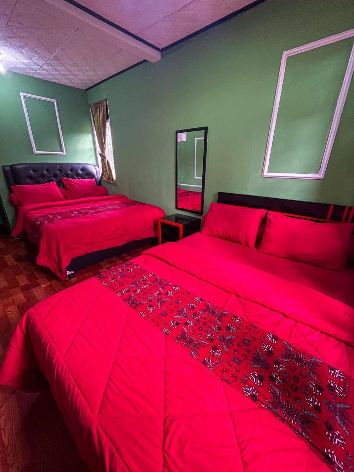 Green Savannah Homestay Syariah Diyeng 외부 사진